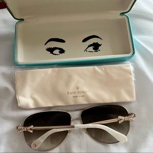 💚💙 Kate spade Aviator Sunglasses- New!